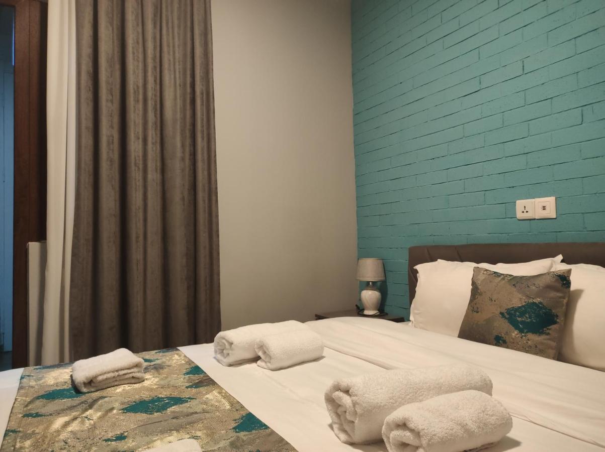 Tbilicity Hotel Тбілісі Екстер'єр фото